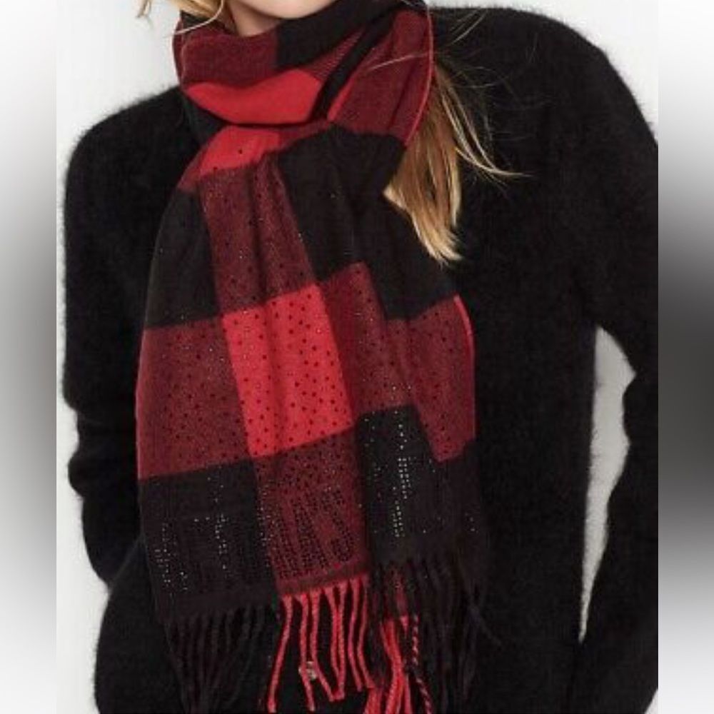 Victoria’s Secret Scarf - Picture 2 of 3